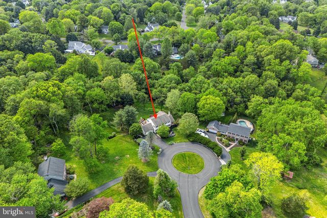 30 FARM HOUSE LN, Furlong, PA 18925