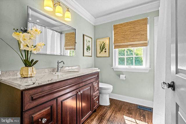 30 FARM HOUSE LN, Furlong, PA 18925