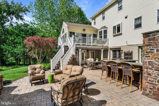 30 FARM HOUSE LN, Furlong, PA 18925