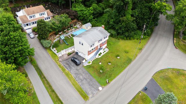 3123 Douglas Drive, Yorktown Heights, NY 10598