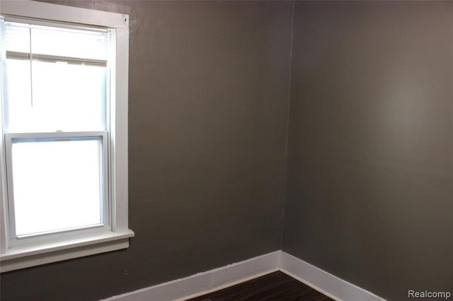 510 E Hudson Avenue, Royal Oak, MI 48067