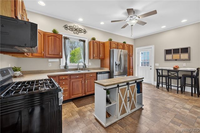 63 Princeton Place, Buffalo, NY 14210