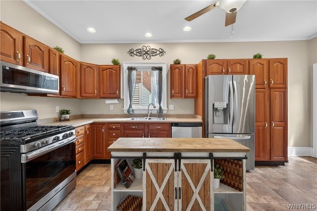 63 Princeton Place, Buffalo, NY 14210