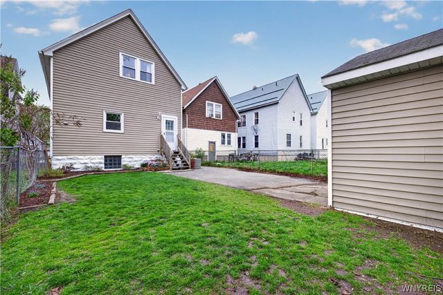 63 Princeton Place, Buffalo, NY 14210