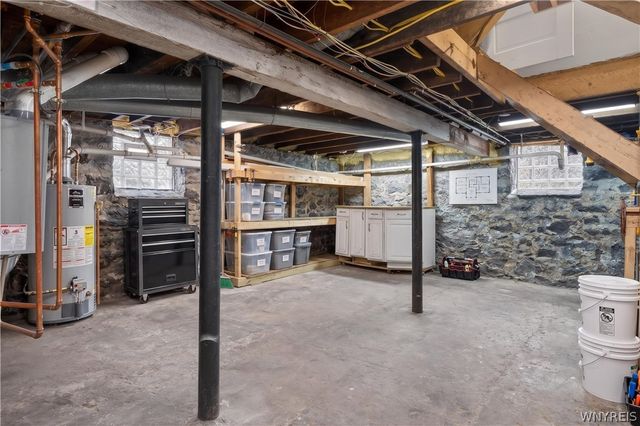 63 Princeton Place, Buffalo, NY 14210
