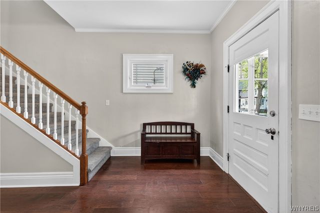 63 Princeton Place, Buffalo, NY 14210