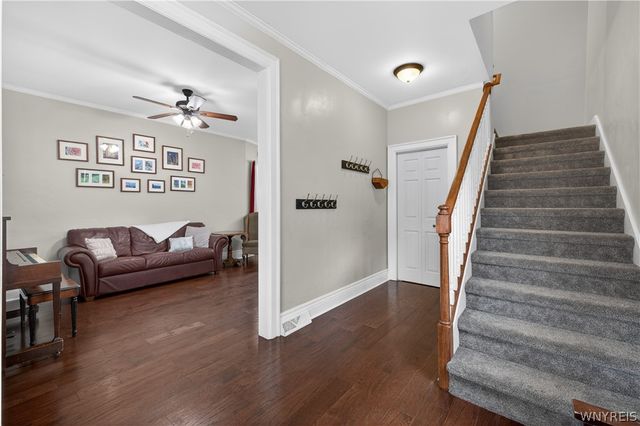 63 Princeton Place, Buffalo, NY 14210