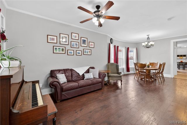 63 Princeton Place, Buffalo, NY 14210
