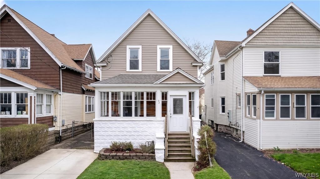 63 Princeton Place, Buffalo, NY 14210