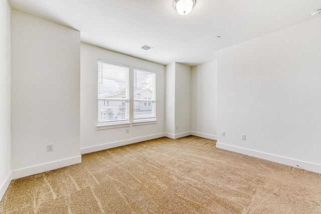 1719 Roseburg DR, Austin, TX 78754