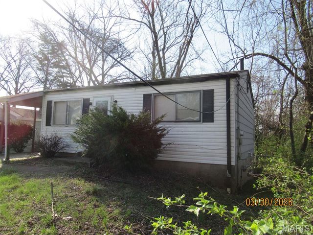 2042 Kappel Drive, St Louis, MO 63136