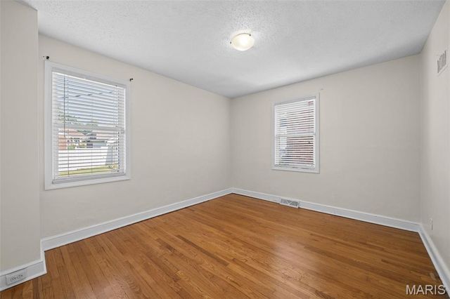 8625 Neier Lane, Affton, MO 63123