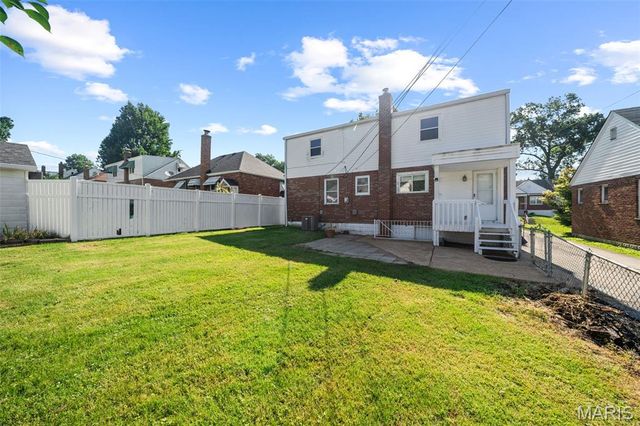 8625 Neier Lane, Affton, MO 63123