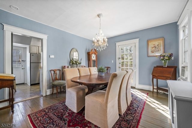 11 Harrington St, Hillsdale Boro, NJ 07642