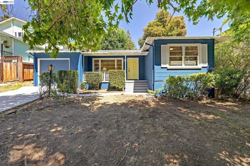 Image 1 of property listing at 18926 Walnut Rd, Castro Valley, CA 94546