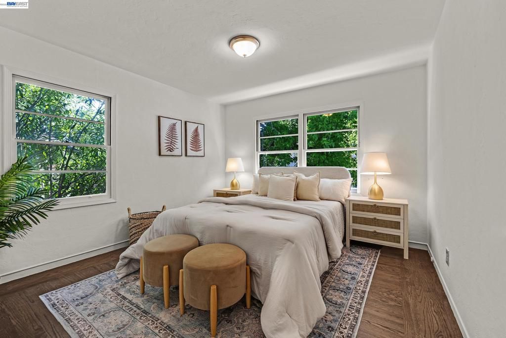 Image 19 of property listing at 18926 Walnut Rd, Castro Valley, CA 94546