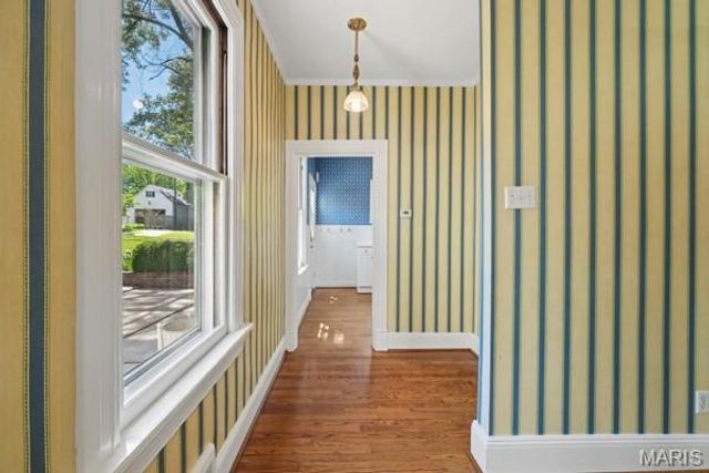 340 W Essex Avenue, Kirkwood, MO 63122