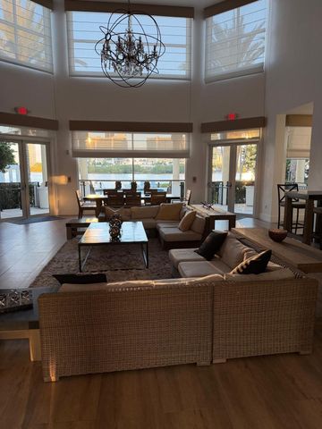 3225 NE 184th Street 10303, Aventura, FL 33160