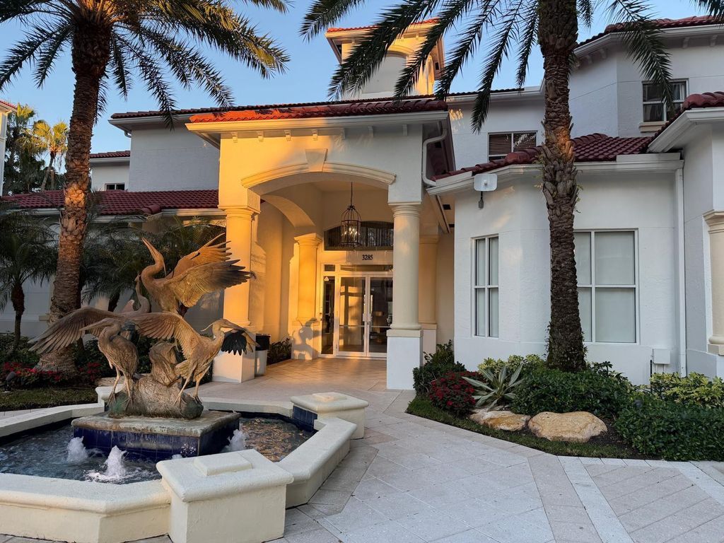 3225 NE 184th Street 10303, Aventura, FL 33160