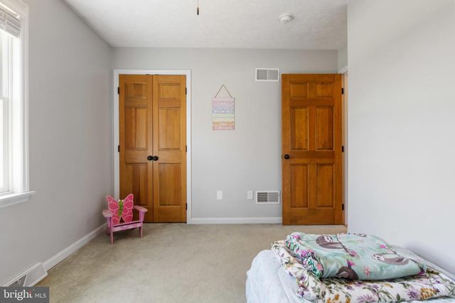 1451 WANDA DR, Hanover, PA 17331