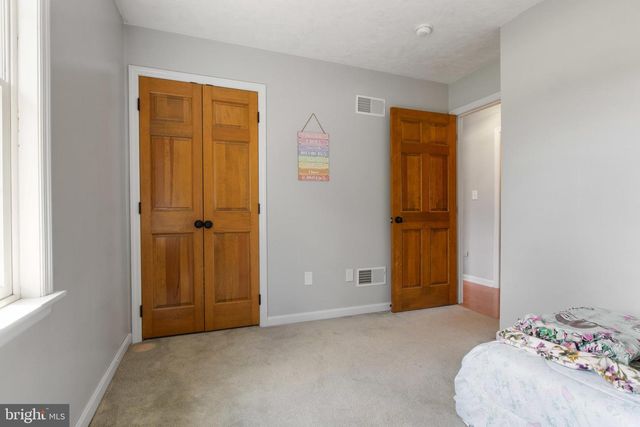 1451 WANDA DR, Hanover, PA 17331