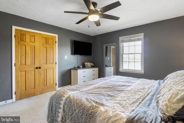 1451 WANDA DR, Hanover, PA 17331