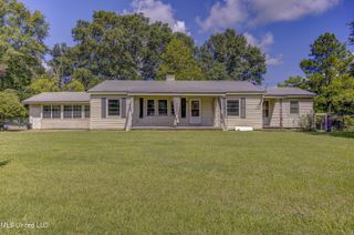 2942 Davis Road, Terry, MS 39170