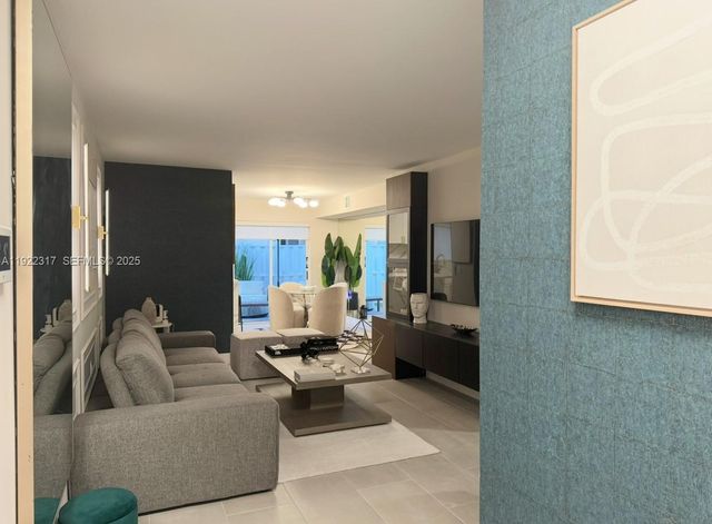 7775 NW 22nd Street 101, Pembroke Pines, FL 33024