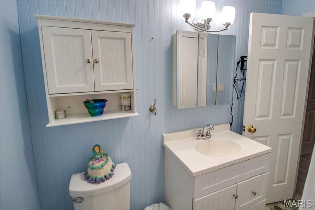 117 S Hamilton Street, Otterville, IL 62052