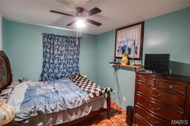 117 S Hamilton Street, Otterville, IL 62052