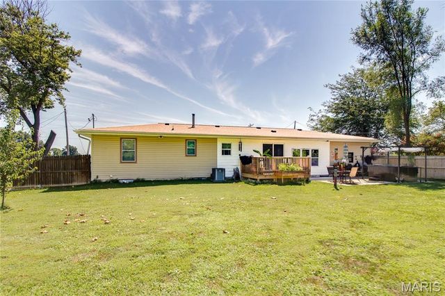 117 S Hamilton Street, Otterville, IL 62052