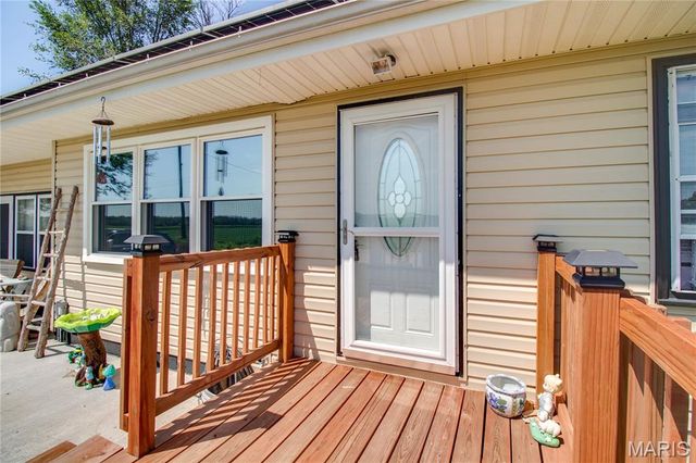 117 S Hamilton Street, Otterville, IL 62052