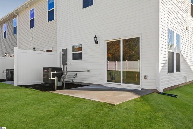 135 Randwick Lane, Greer, SC 29651