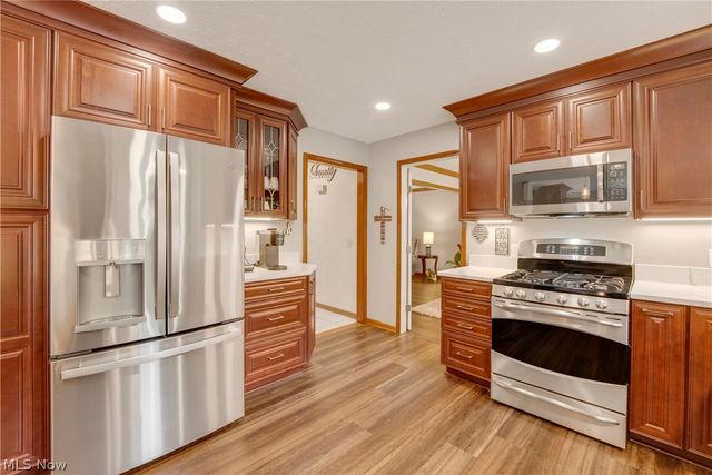 7660 Acorn Court, Solon, OH 44139