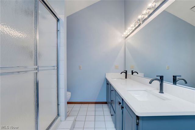 7660 Acorn Court, Solon, OH 44139