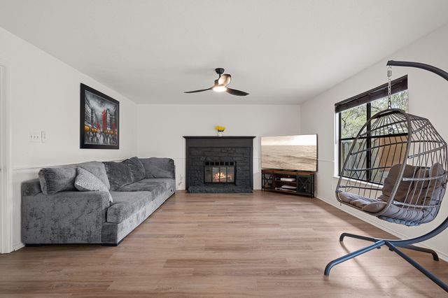 11942 Bittern HOLW, Austin, TX 78758