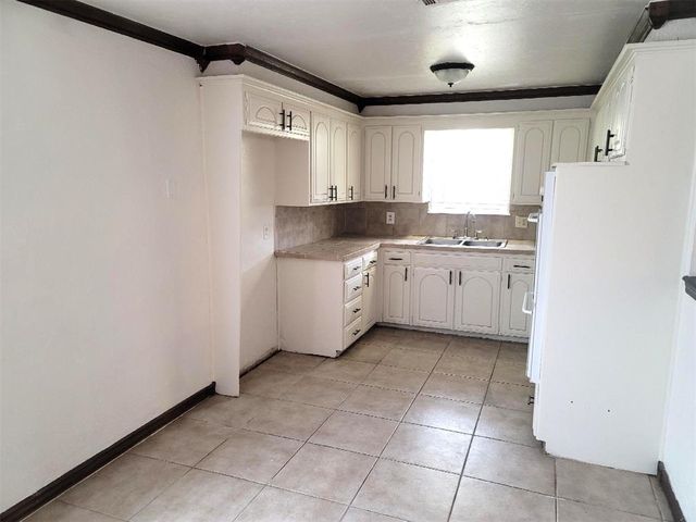 713 NE 83rd Street, Oklahoma City, OK 73114
