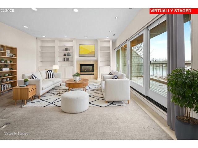 5826 S RIVERPOINT Ln, Portland, OR 97239