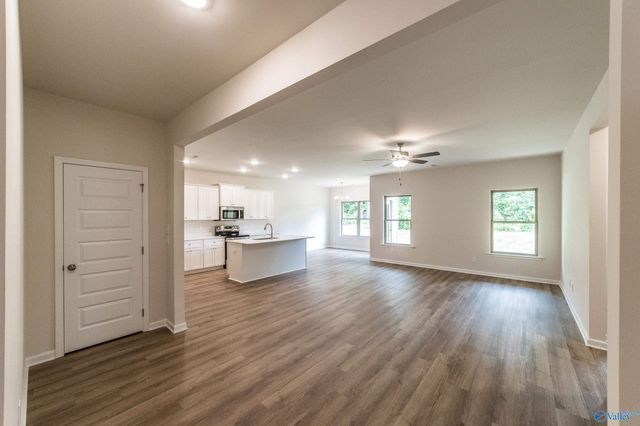 203 Primer Lane, New Market, AL 35761