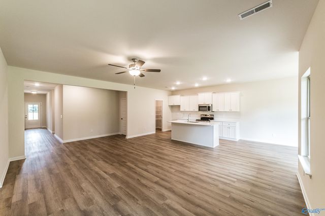 203 Primer Lane, New Market, AL 35761