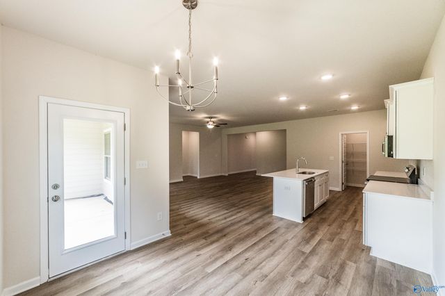 203 Primer Lane, New Market, AL 35761