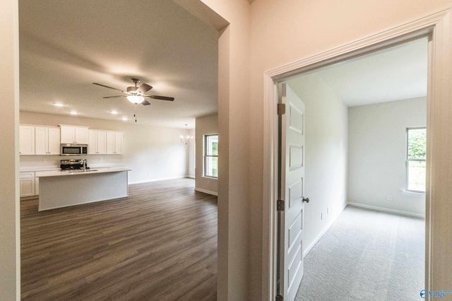 203 Primer Lane, New Market, AL 35761