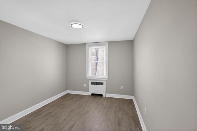 321 E GORGAS LN, Philadelphia, PA 19119