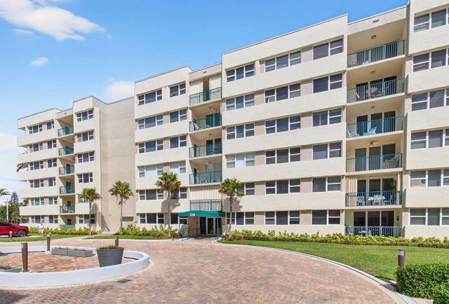 1239 Hillsboro Mile 403, Hillsboro Beach, FL 33062
