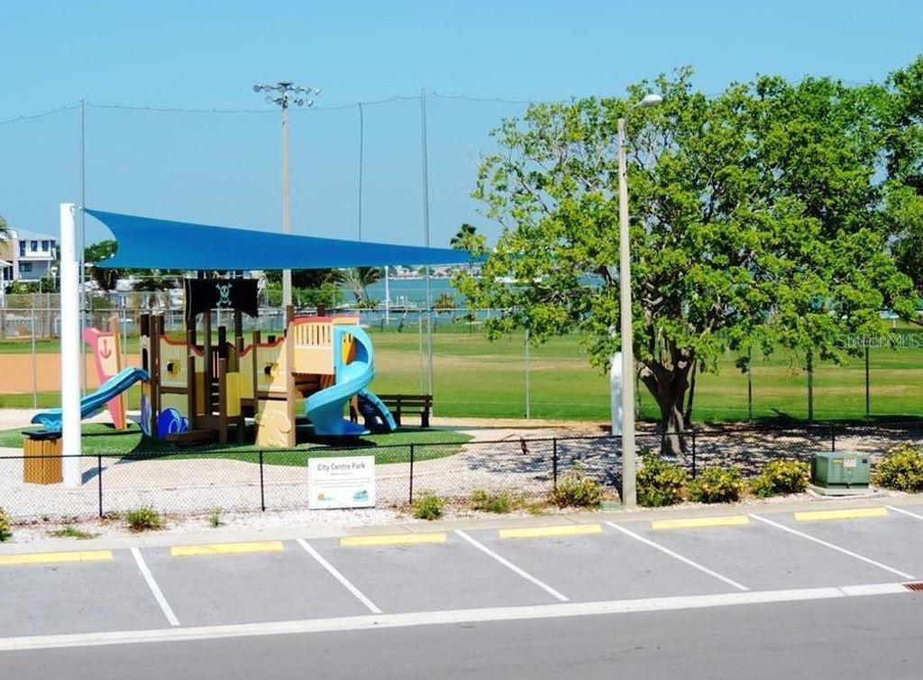 Image 25 of property listing at 273 REX PLACE G, Madeira Beach, FL 33708