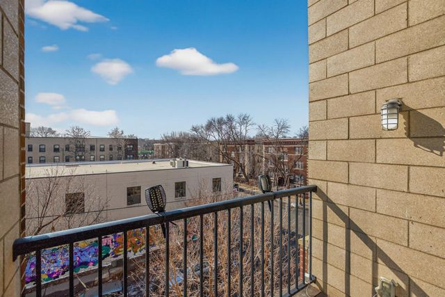 1829 3rd Avenue S 204, Minneapolis, MN 55404