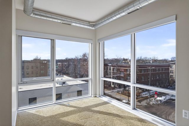 1829 3rd Avenue S 204, Minneapolis, MN 55404