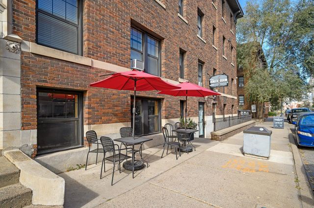 1829 3rd Avenue S 204, Minneapolis, MN 55404