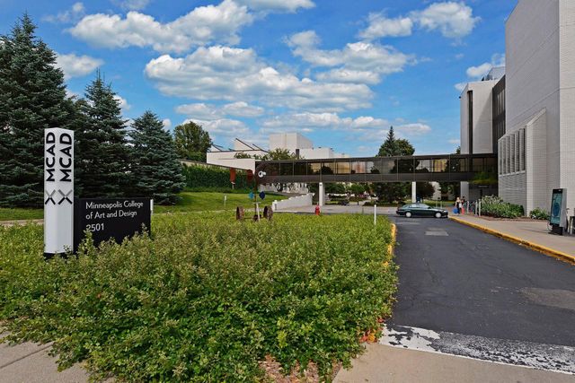 1829 3rd Avenue S 204, Minneapolis, MN 55404