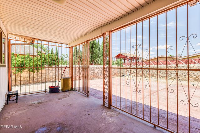 11013 BOB STONE Dr Drive, El Paso, TX 79936